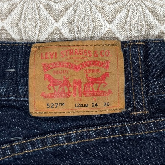 Girl’s Levi's Indigo Boot Cut Jeans - Picture 3 of 5